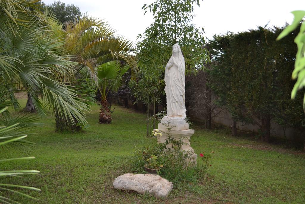 B&B Villa Bismi Monteroni di Lecce Buitenkant foto